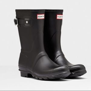 Short Matte Black Hunter Boots